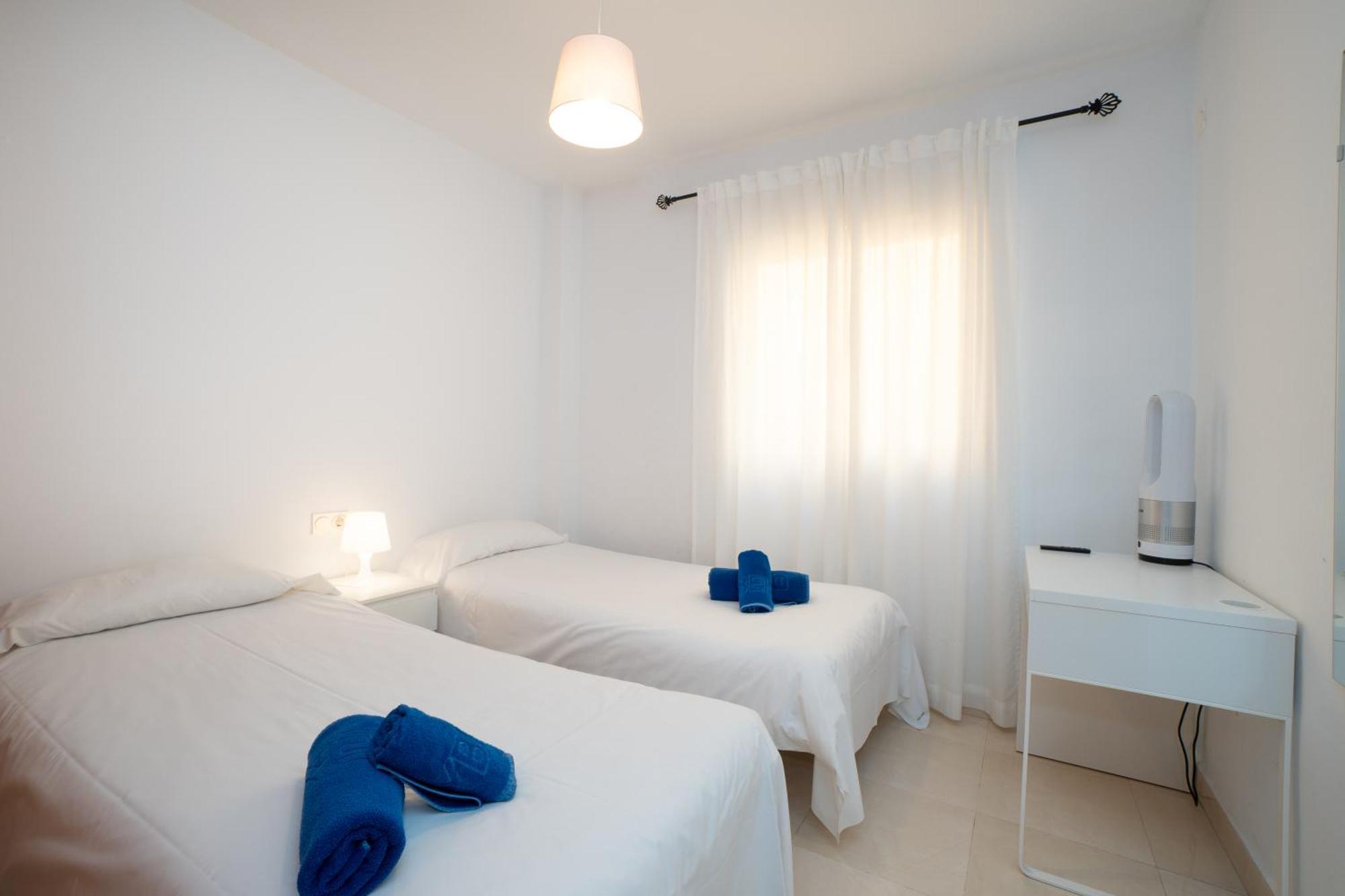 Appartement Neptuno 2C Menyber à Nerja Extérieur photo